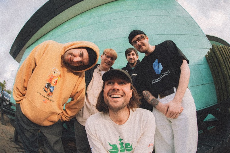 Tickets für 'Out Of Love + MakeWar / Einlass 2030h ' online kaufen